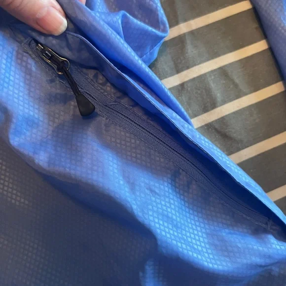 Kelty windbreaker - water resistant. Size L - Picture 5 of 6